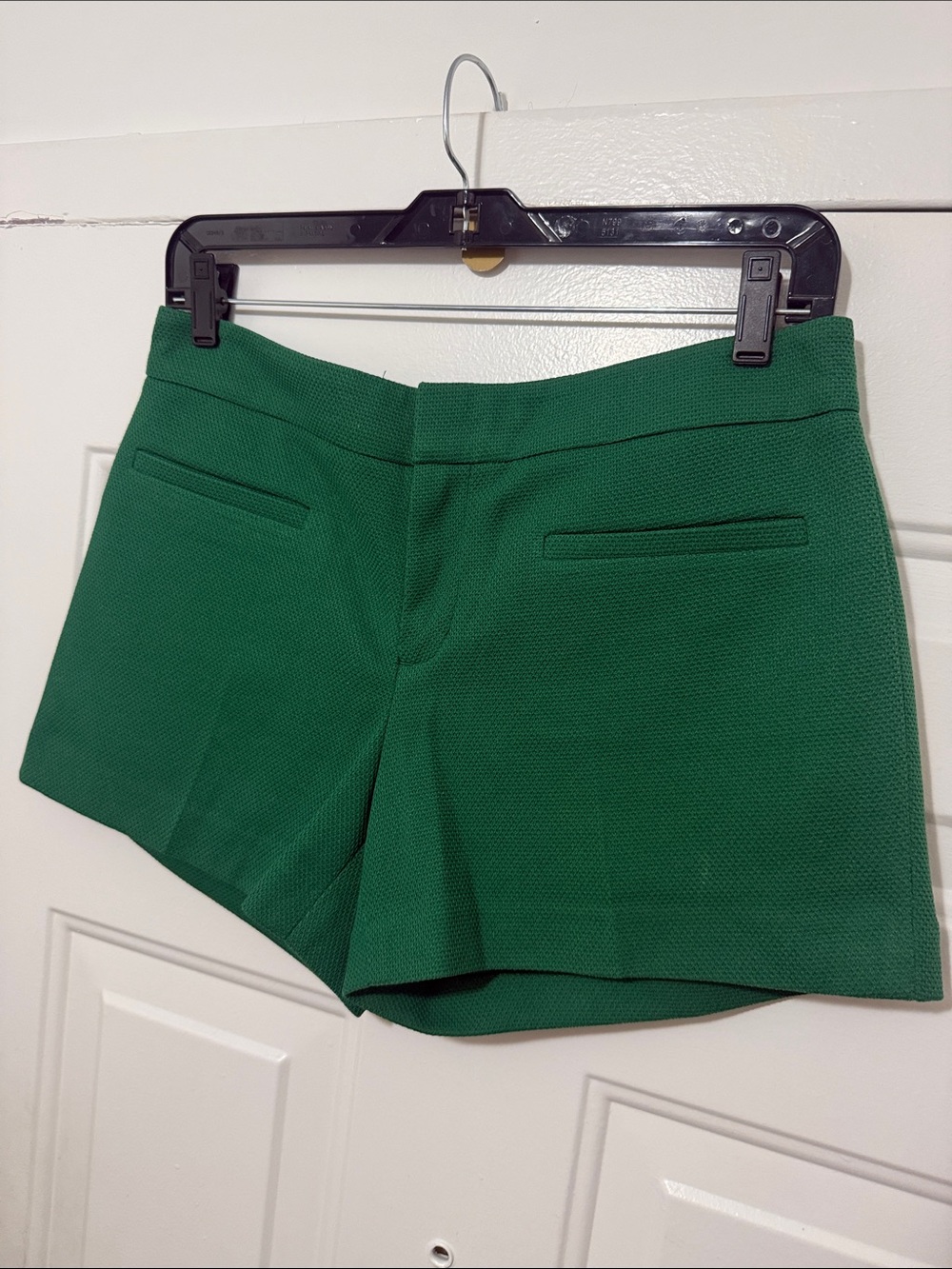 Club Monaco Emerald Green High-Waist Women’s Shorts - Picture 3 of 9